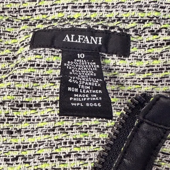 Alfani Green and Black Textured Blazer - Picture 2 of 6